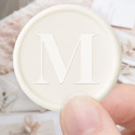 Sceau De Cire Autocollant Simple Monogramme Initiale Élégante Typographie<br><div class="desc">Ajoutez une touche de finition personnalisée aux enveloppes, aux faveurs et à la décoration avec d'élégants autocollants monogrammés pour sceaux de cire. La première sur ce modèle est simple à customiser. Le design rond moderne comprend des lettres typographiques classiques de style serif. Ces joints adhésifs faits individuellement à la main...</div>