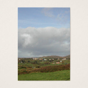 Scène irlandaise colorée de village