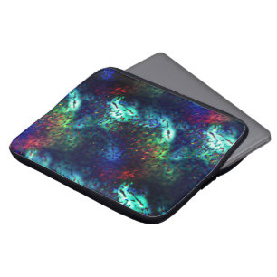 Schaal op een donkerblauwe tot gekleurde achtergro laptop sleeve