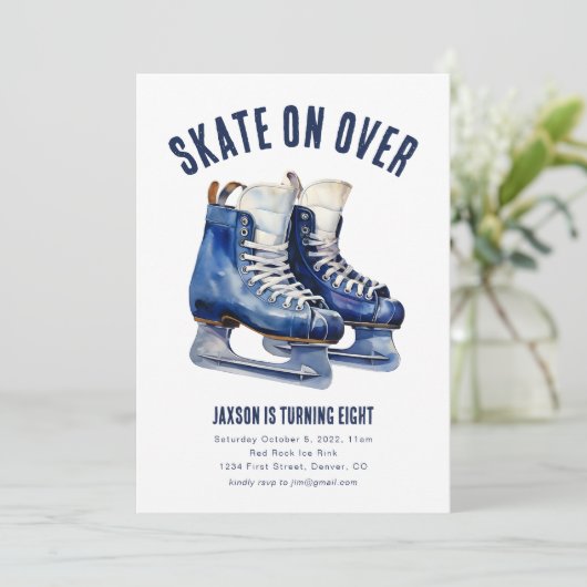 Schaats Over Ice Hockey Verjaardag Uitnodigen Scha Kaart (Staand voorkant)