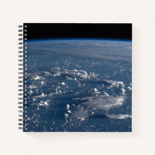 Schaduwen van wolken over het Filipijnse Zee Notitieboek (Voorkant)