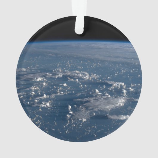 Schaduwen van wolken over het Filipijnse Zee Ornament (achterkant)