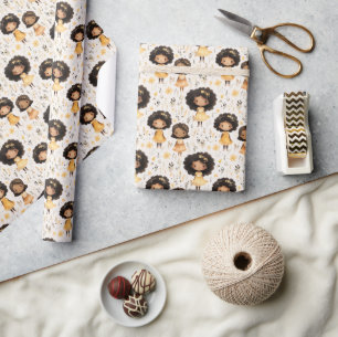 Schattig Afro-Amerikaans meisje met gouden bloemen Cadeaupapier