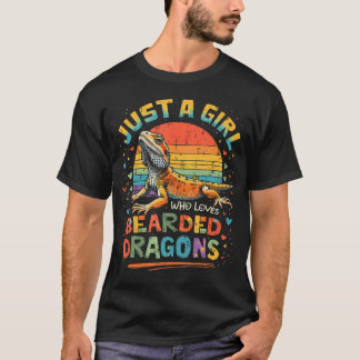 Schattig Alleen Een Meisje Dat Baardagaam Liefheef T-shirt