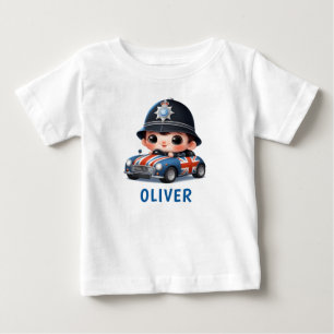 Schattig Brits politie kind rijdt