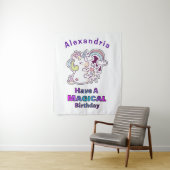 Schattig Eenhoorn Heeft Een Magische Verjaardag Wandkleed (In situ)