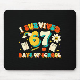 Schattig ik heb 67 dagen school overleefd Funny Me Muismat