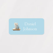 Schattig Kitten met Rugzak Blauwe Kleren Labels (Design 1)