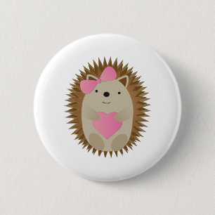 Schattig meisje cartoon bosmarmot omhelst een hart ronde button 5,7 cm