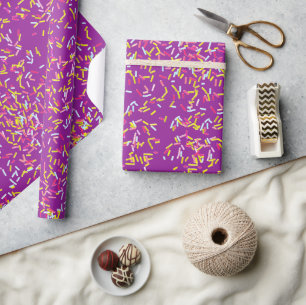 Schattig Meisje Paarse Kleur Donut Strooisel Patro Cadeaupapier
