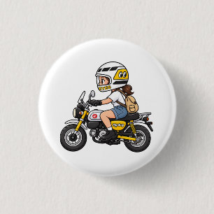 Schattig Motor Meisje – Gele Mini Motor Cartoon On Ronde Button 3,2 Cm