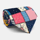 Schattig patchwork ontwerp, speels patroon stropdas (Opgerold)