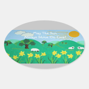 schattig schaap met bomen heuvels blauw hemel ovale sticker