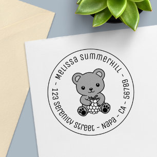 Schattig teddybeer met een ronde adresbes zelfinktende stempel