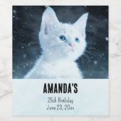 Schattig wit kitten met Blue Eyes Party Wijn Etiket (Enkel label)