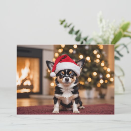 Schattig zwart Chihuahua met kerstmuts Feestdagenkaart (Staand voorkant)