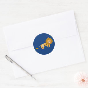 Schattige aangepaste naam Leeuw met kroon en hart Ronde Sticker