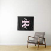 Schattige aanpasbare monogram | Lichtroze & Zwart Wandkleed (In Situ (horizontaal))