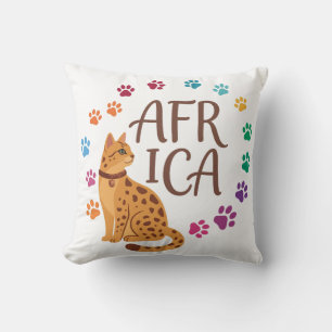 Schattige Afrikaanse savannekat met kleurrijke poo Kussen