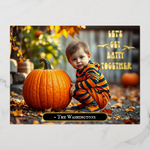 Schattige Baby met Halloween pompoen Folie Uitnodiging Briefkaart