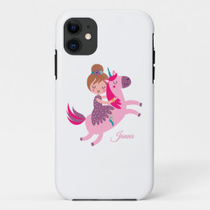 Schattige blondine haired meisje rijden op een een iPhone 11 hoesje