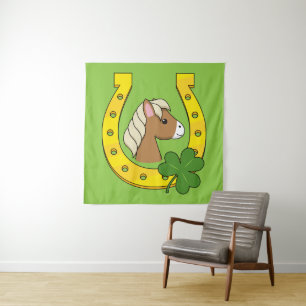 Schattige Bruin Paard w Gouden Hoefijzer, Shamrock Wandkleed