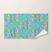 Schattige Cartoon Style Uilen op Branch Print Bad Handdoek (Handdoek)