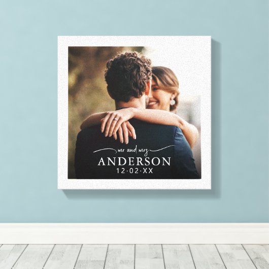 Schattige Elegante Witte Mr en Mrs Foto Bruiloft Canvas Afdruk (Insitu (Houten vloer))