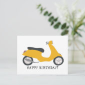 Schattige Gele Scooter GELUKKIGE VERJAARDAG OP MAA Briefkaart (Staand voorkant)