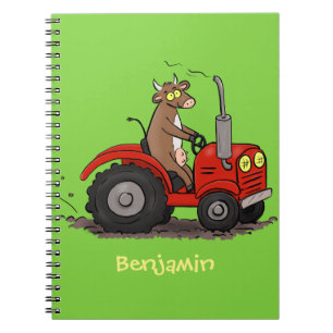 Schattige gelukkige koe rijdt op een rode tractor  notitieboek