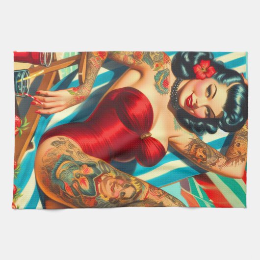Schattige getatoeëerd zwempak pin-up theedoek (Horizontaal)