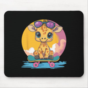 Schattige giraffe met zonnebril skateboard muismat