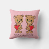 Schattige, handgetekend beer met twee harten kussen (Achterkant)