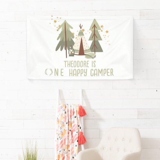 Schattige Happy Camper Woodland Eerste Verjaardag Spandoek (Insitu)