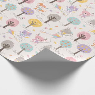 Schattige herfst bosdieren met vliegers en bomen cadeaupapier