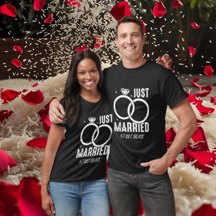 Schattige Just Married bruiloft woord kunst datum T-shirt