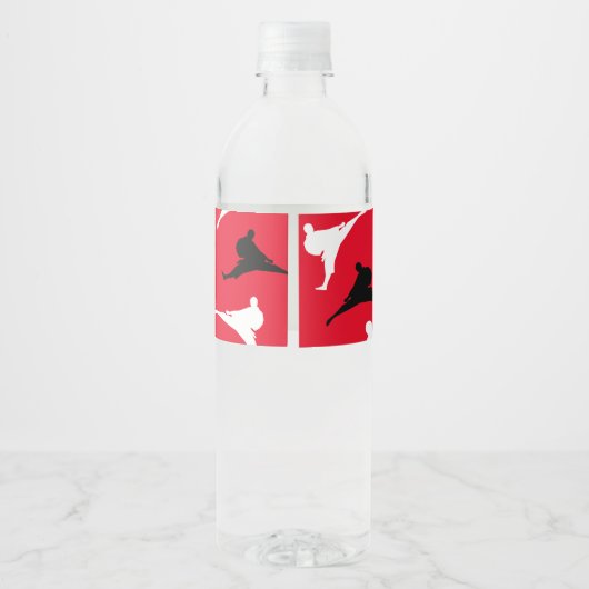 Schattige karate verjaardagsfeestthema gepersonali waterfles etiket (Achterkant)