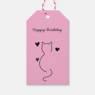 schattige kat zegt: gelukkige verjaardag. cadeaulabel