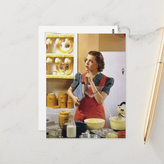 schattige  keukendame briefkaart (Voorkant / Achterkant in situ)