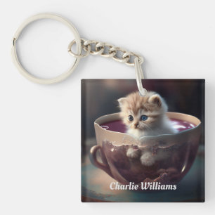 Schattige kitten in een theekopje Gepersonaliseerd Sleutelhanger