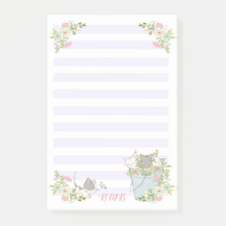 Schattige Kittens in een Emmer Post-it® Notes