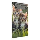 Schattige Kittens in het gras Mini Klembord (Schuin)