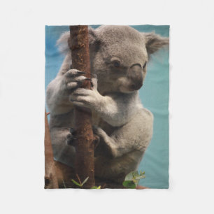 Schattige Koala Holding op Tree Fleece Blanket Deken
