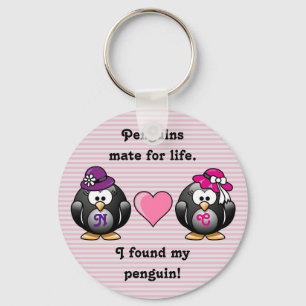 Schattige lesbische pinguïns Twee Brides Heart Pet Sleutelhanger