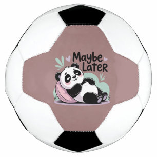 Schattige Luie Panda – “Misschien Later” Ontspanne Voetbal