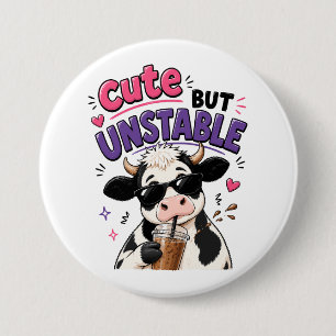 Schattige maar onstabiele koe met ijskoude koffie ronde button 7,6 cm