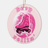 Schattige Meisje Roze Roller Schaats Keep Rollin M Keramisch Ornament (Links)