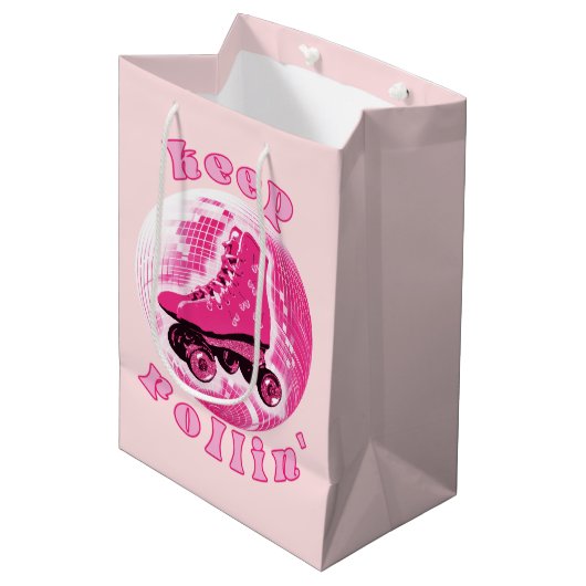 Schattige Meisje Roze Roller Schaats Keep Rollin Medium Cadeauzakje (Voorkant Gekanteld)