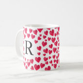 Schattige Monogram Rode Harten Aangepast Monogram Koffiemok (Voorkant links)