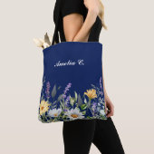 Schattige Navy Blue Boho Wildflower Design Draagtas (Dichtbij)